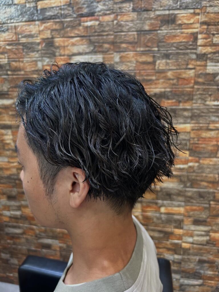 VIM hair おもろまち店が提案するブリーチ破面を意識したデザインカラー｜沖縄県那覇市で理想を形に