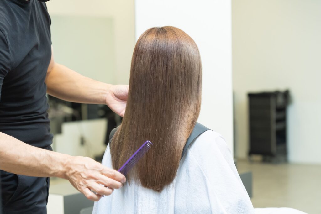 VIM hair 天神店が解説する「縮毛 チリチリ」に悩む方のための専門ガイド｜福岡県福岡市