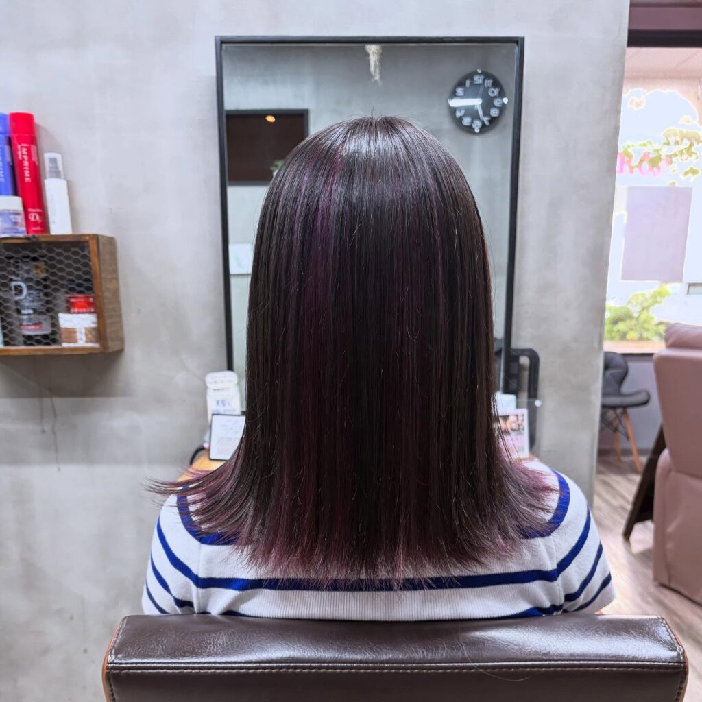 明るめ白髪ぼかしでつくる若々しい印象と理想の髪色｜VIM hair うるま店（沖縄県うるま市）