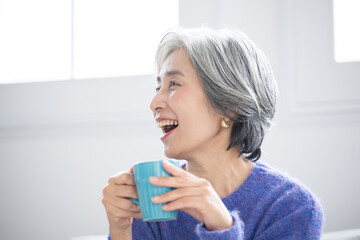 白髪ぼかしをやめたその後に後悔しないために|沖縄県沖縄市のVIM hair 泡瀬店が提案する新しい選択肢 |VIM hair 泡瀬店