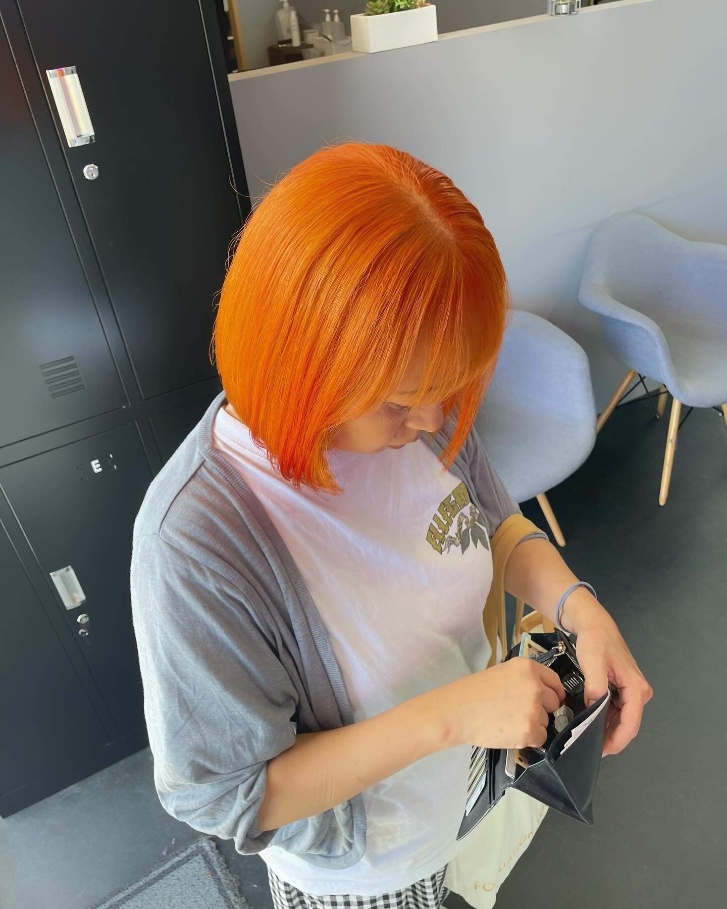 orangeブリーチ2〜できます！#ブリーチ #沖縄市美容室 #泡瀬美容室 #オレンジカラー #タブルカラー