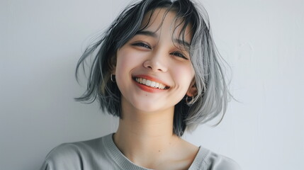 【沖縄県沖縄市】透明感カラーを叶えるアッシュデザイン｜VIM hair 泡瀬店が提案する赤みのない洗練スタイル｜VIM hair 泡瀬店