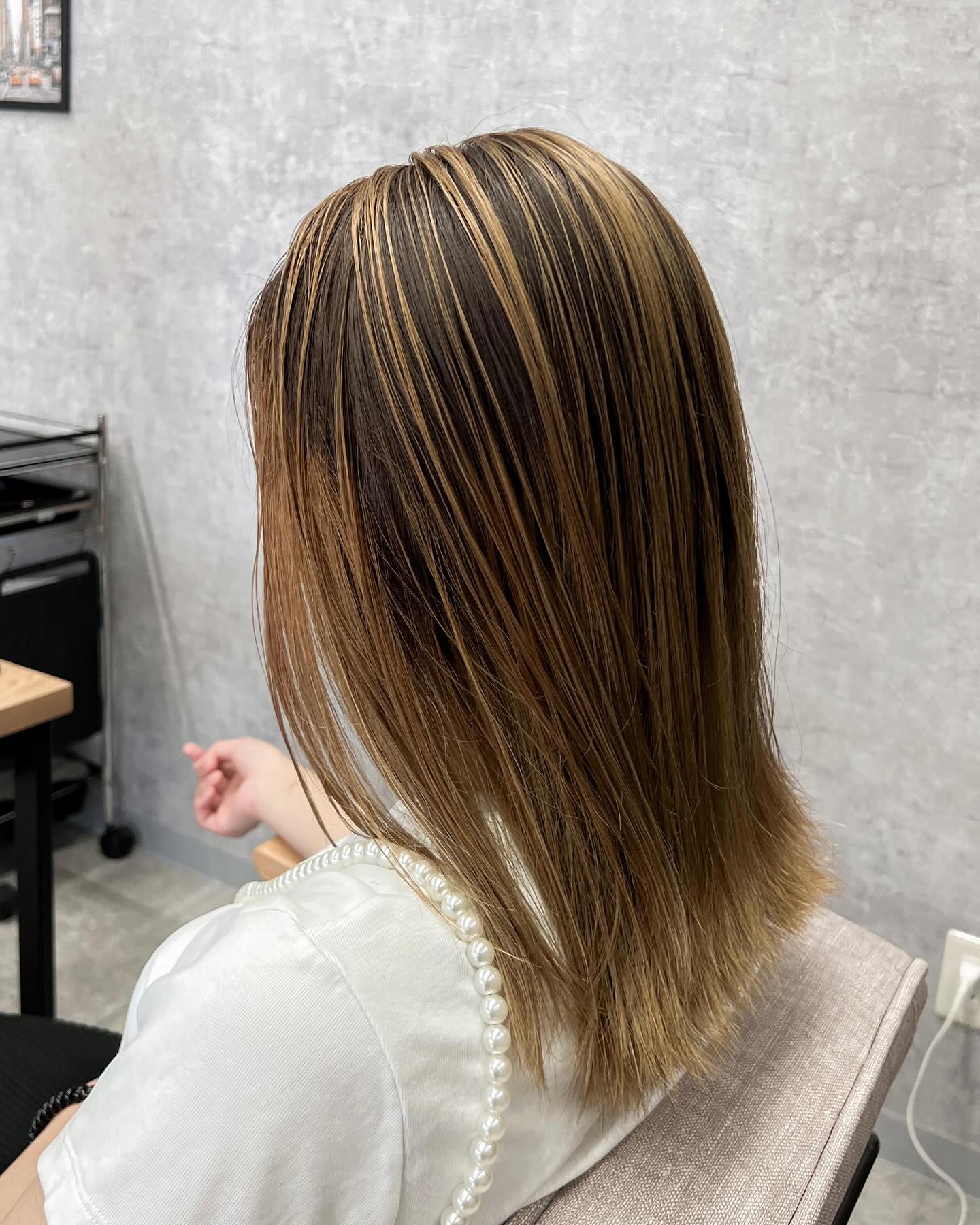 【VIMhair北谷店】バレイヤージュVIMhair 北谷店〒904-0116沖縄県中頭郡北谷町北谷1-8-8コーポサングレイス103098-975-6500担当　HIRO#vimhair #沖縄美容室 #那覇市美容室 #おもろまち美容室 #小禄美容室 #宜野湾美容室 #沖縄市美容室 #泡瀬美容室 #うるま美容室 #北谷美容室 #読谷美容室 #バレイヤージュ #ハイライト #縮毛矯正 #髪質改善 #ショートカット #ボブ #レイヤーカット