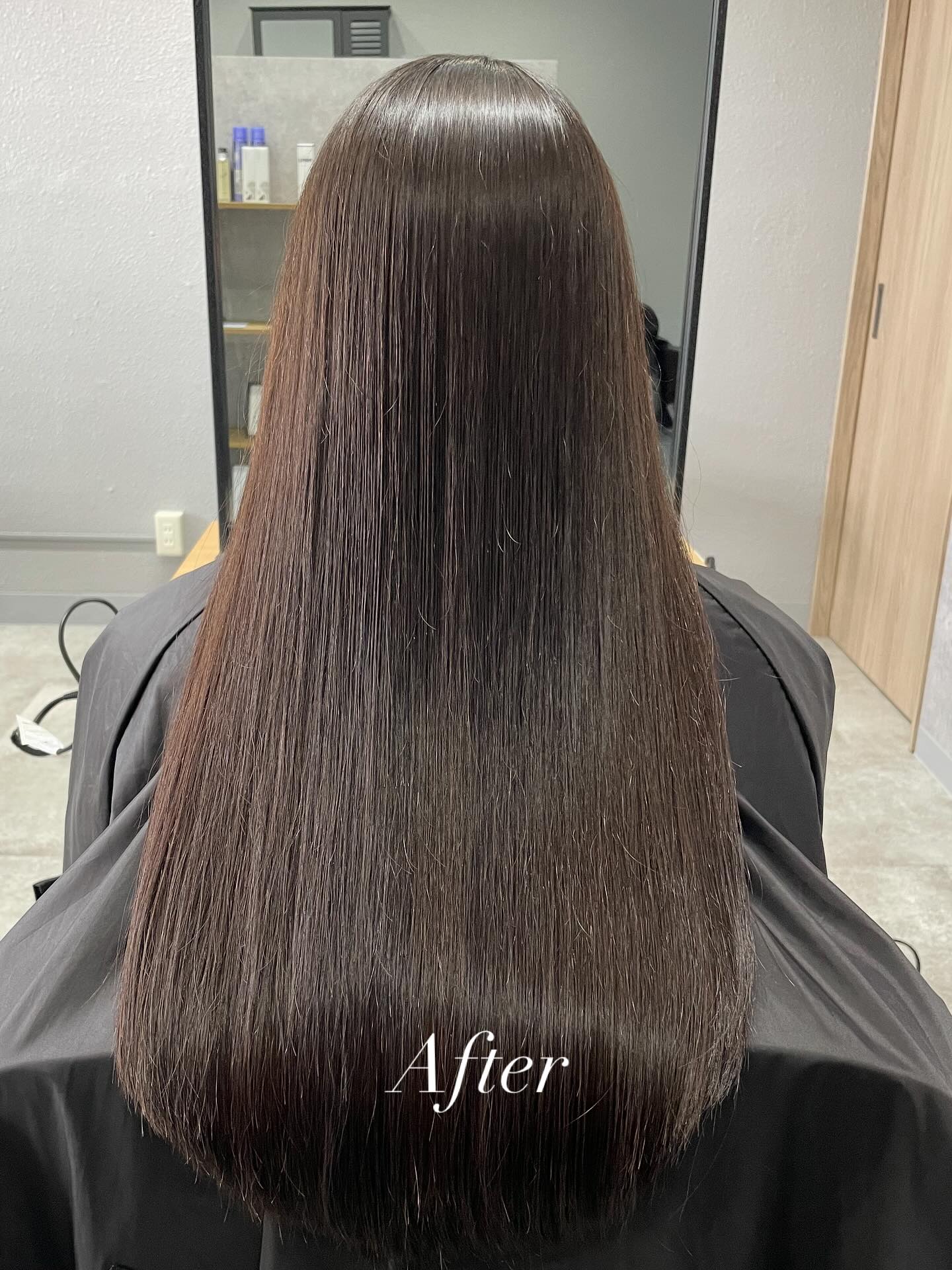 ＊扱いやすい自然なストレートでお手入れ楽チン‍♀️艶々サラサラ手触り気持ちいい縮毛矯正お任せくださいご予約はプロフィールリンクからお待ちしております♡スタイリストAKIVIMhair北谷店〒904-0116沖縄県中頭郡北谷町北谷1-8-8コーポサングレイス103098-975-6500#縮毛矯正美容室#縮毛矯正 #髪質改善 #美髪矯正#酸性ストレート#前髪縮毛矯正#ストレート#うねり髪対策#広がる髪対策#湿気対策#艶髪#ナチュラル#髪質改善ストレート#沖縄美容室#那覇美容室#小禄美容室#宜野湾美容室#北谷美容室#沖縄市美容室#泡瀬美容室#うるま美容室