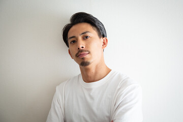 VIM hair 宜野湾店がお届けする「ヘアカラー×白髪ぼかし×ハイライト」で叶える理想のヘアスタイル |VIM hair 宜野湾店