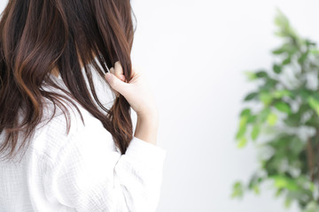 【沖縄県那覇市】髪質改善の期間とは？VIM hair おもろまち店が教える理想のケア周期 |VIM hair おもろまち店