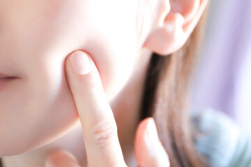 ワックス脱毛で産毛をすっきり！「Riliy eyelash」で体験する沖縄県、那覇市の専門的ケア| Riliy eyelash