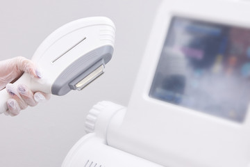 光脱毛を効果的に受ける間隔の目安とベストなタイミング|Riliy eyelash