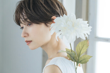 【沖縄県うるま市】自然な白髪ぼかしをご希望ならVIM hair うるま店へ｜大人女性におすすめの上品ヘアカラー |VIM hair うるま店